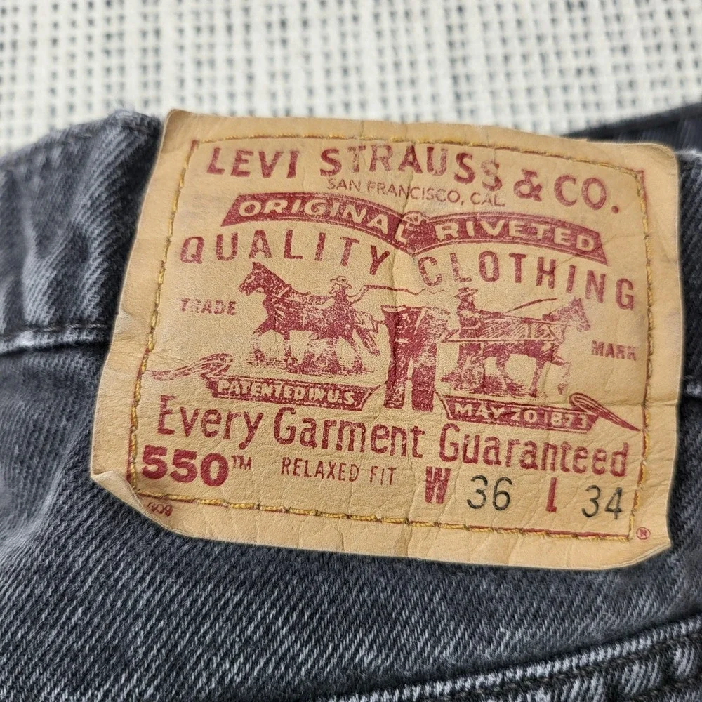 Levis 550 Jeans Mens 36x34 Gray Charcoal Wash Relaxed Tapered Denim Pants Casual